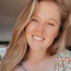 Meet your Posher, Rebecca